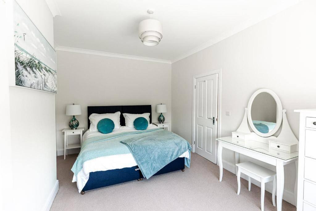 North Beach House - 3 Bedroom Fully Equipped Spacious House Perfect For Family Getaways In Bridlington Luaran gambar